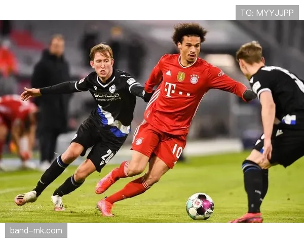 拜仁慕尼黑公布未来发展战略,聚焦核心阵容重建与青训体系升级 拜仁慕尼黑公布未来发展战略,聚焦核心阵容重建与青训体系升级